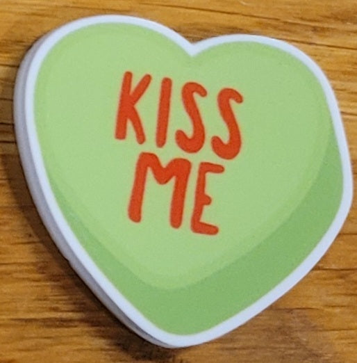 Kiss Me Resin